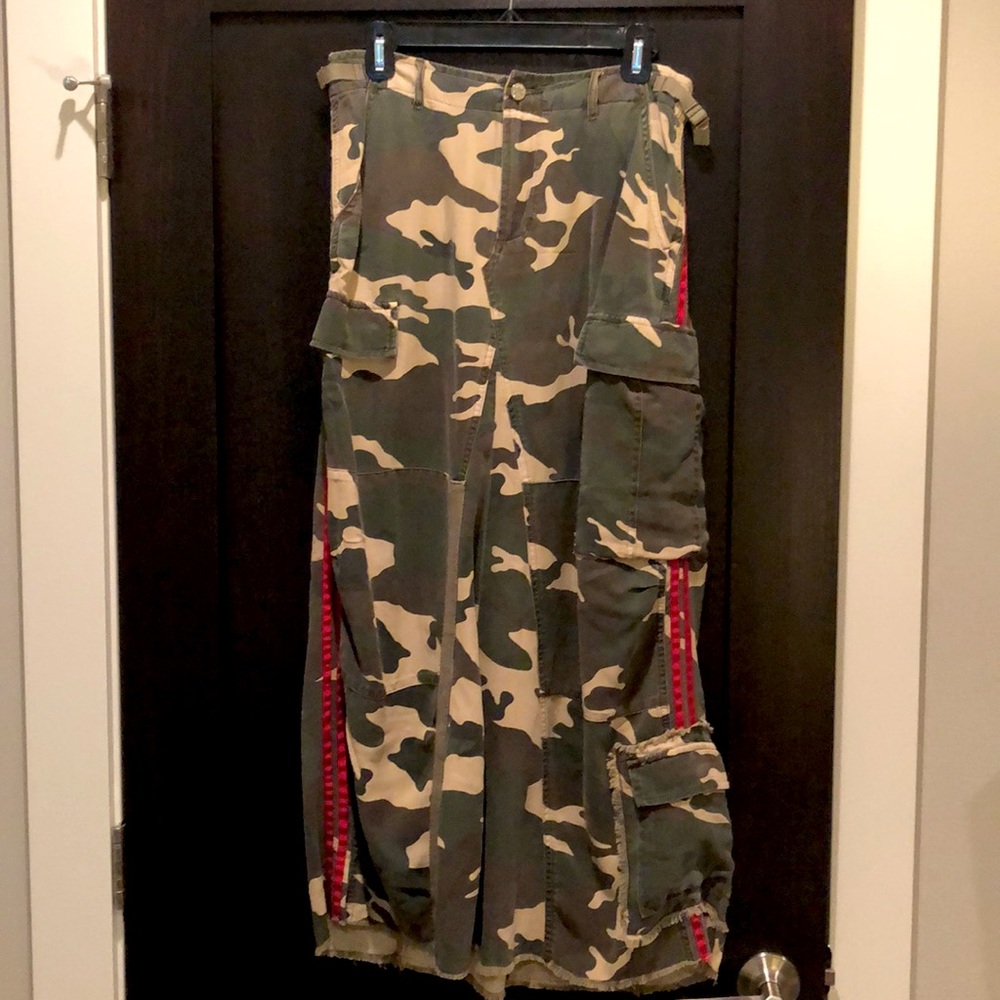 DaNang camo skirt